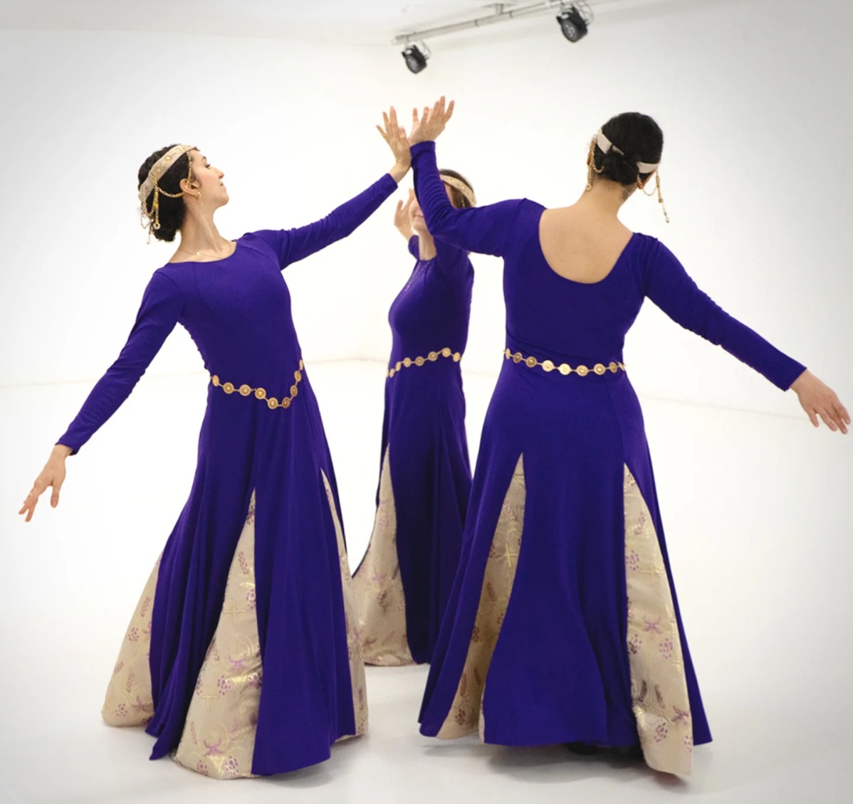 Moment de fête autour de la danse arménienne