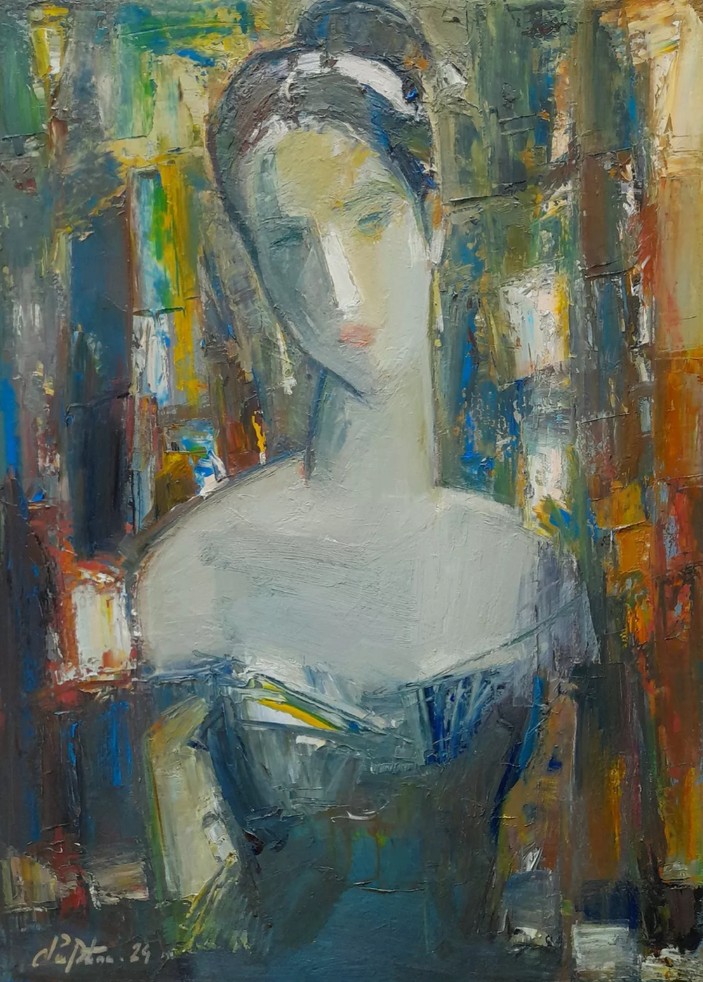 Jeune femme au chignon, épaules nues, fond abstrait bleu et orange — Matevos Sargsyan